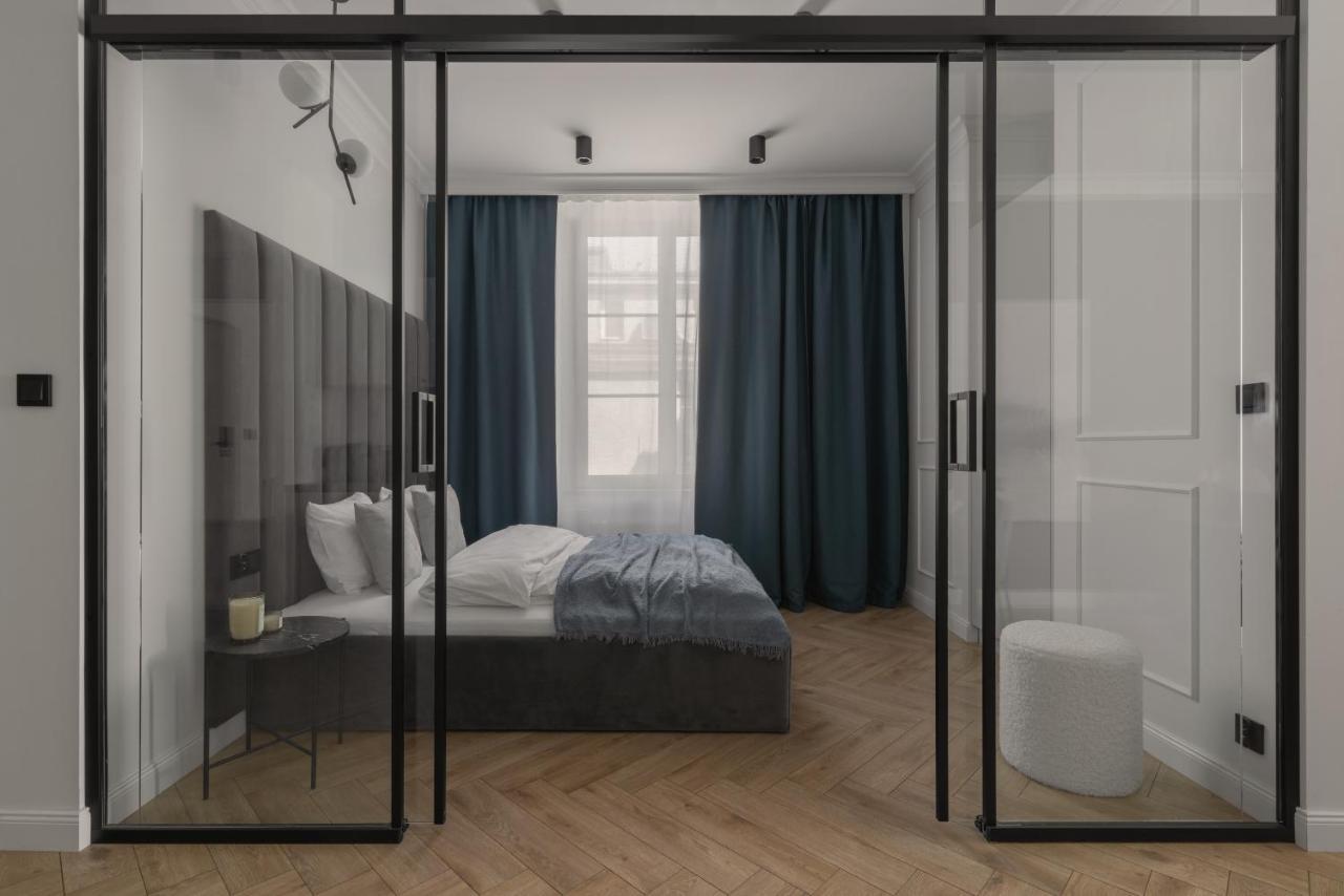 Apartio Rooms คาโตวีตเซ ภายนอก รูปภาพ