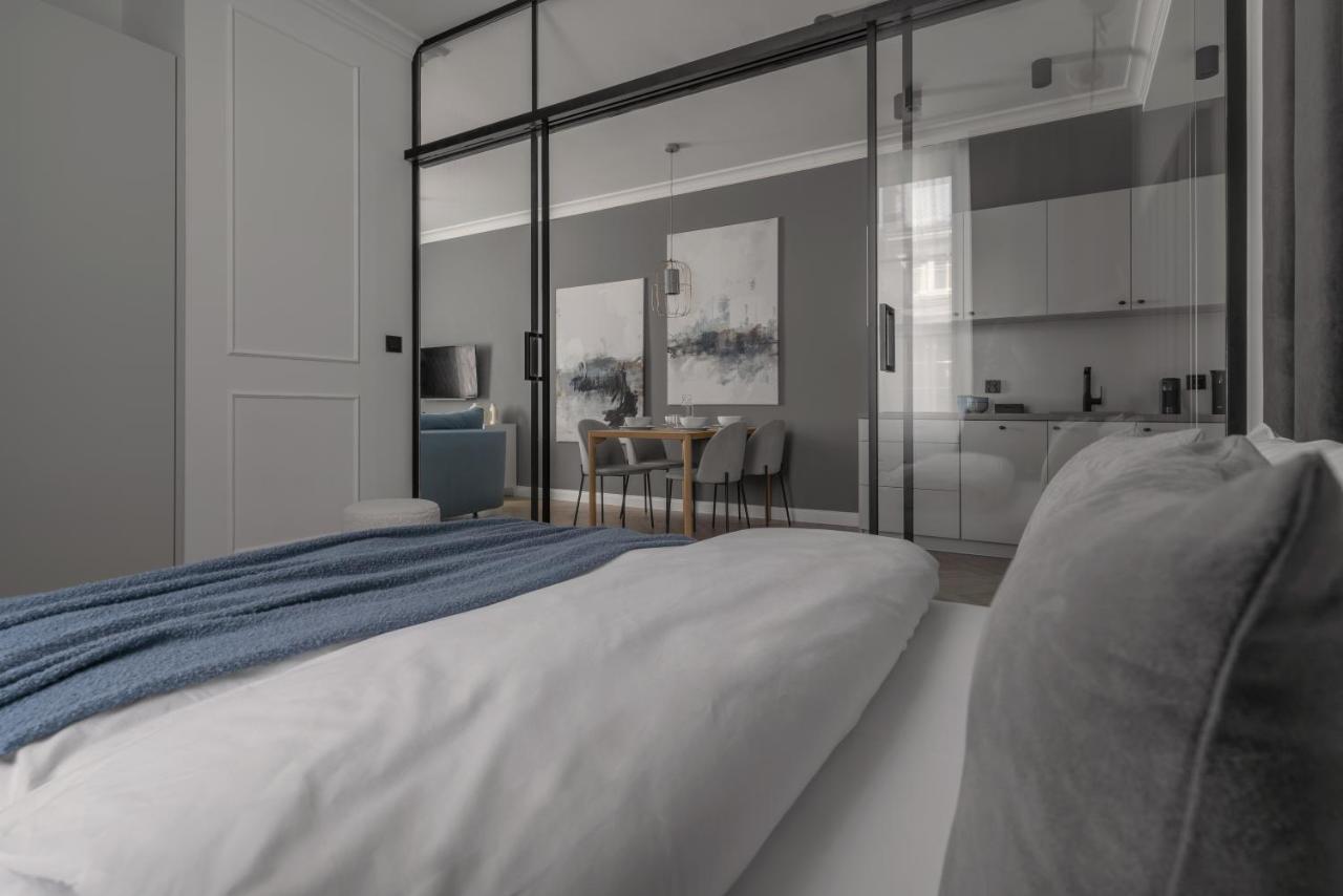 Apartio Rooms คาโตวีตเซ ภายนอก รูปภาพ