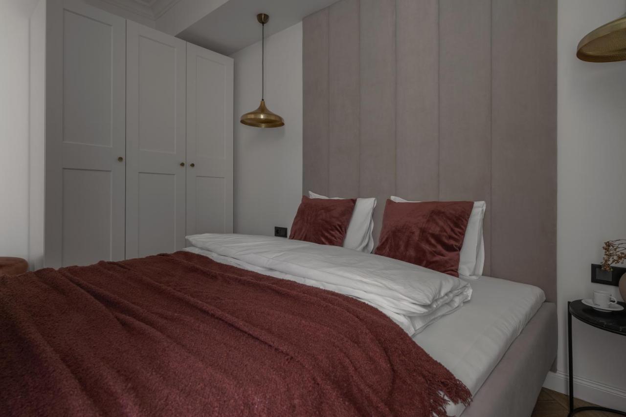 Apartio Rooms คาโตวีตเซ ภายนอก รูปภาพ