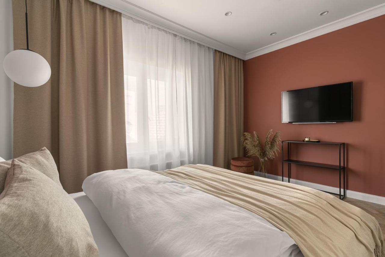 Apartio Rooms คาโตวีตเซ ภายนอก รูปภาพ