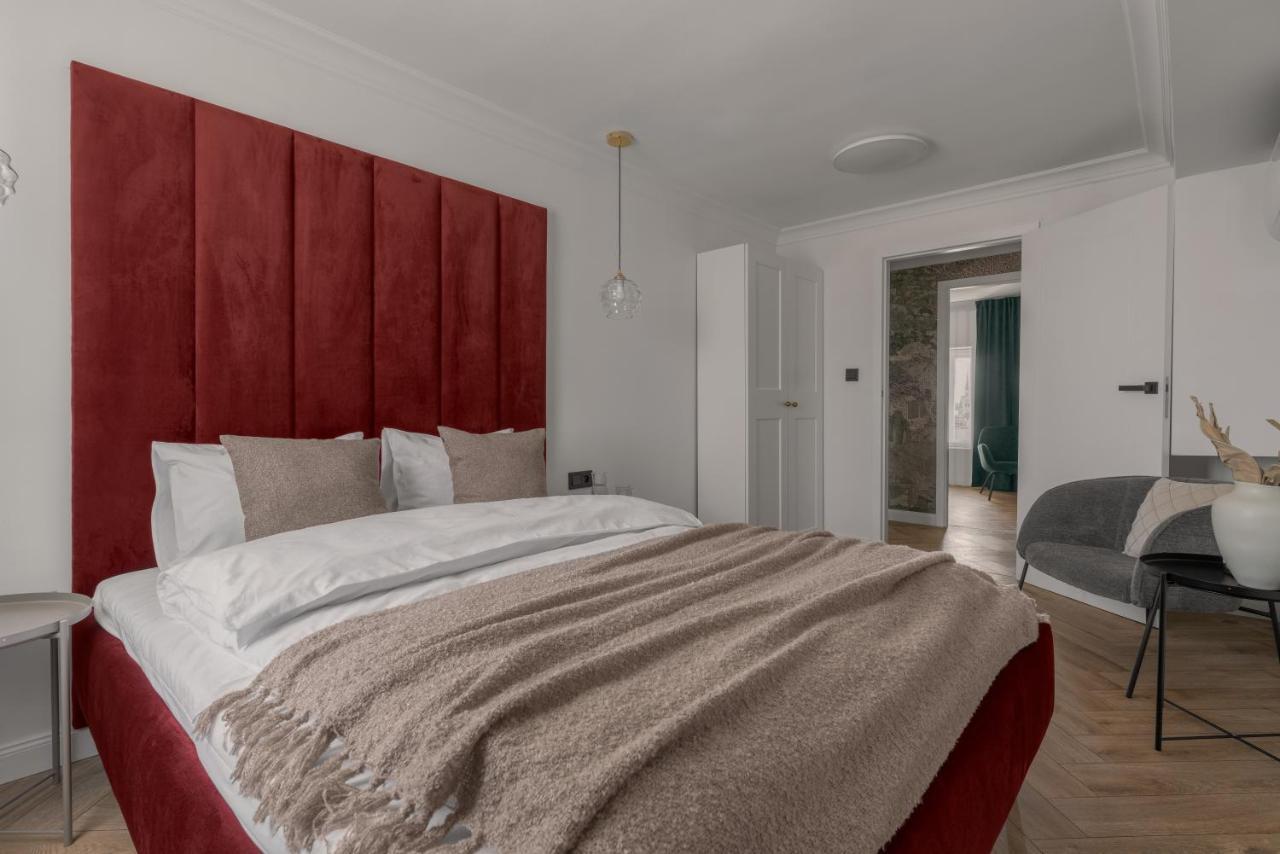Apartio Rooms คาโตวีตเซ ภายนอก รูปภาพ