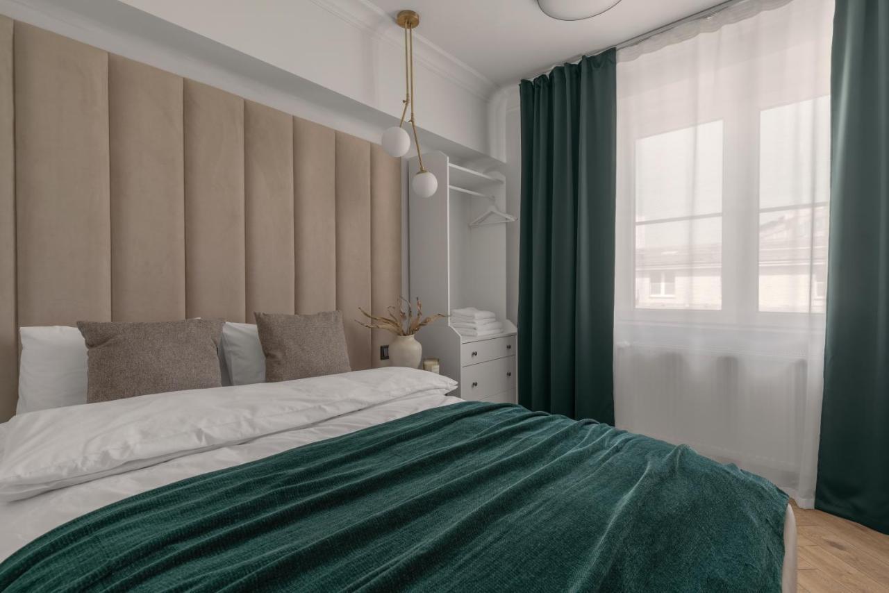 Apartio Rooms คาโตวีตเซ ภายนอก รูปภาพ